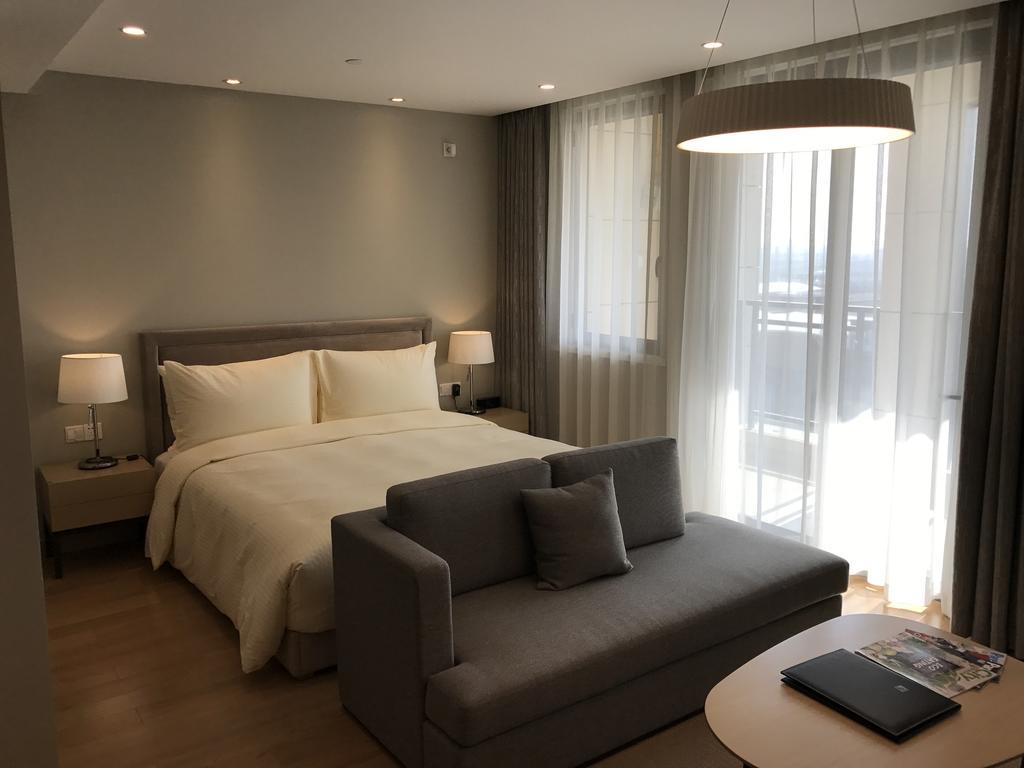 One Sunland Serviced Suites Managed By Lanson Place Shanghái Habitación foto